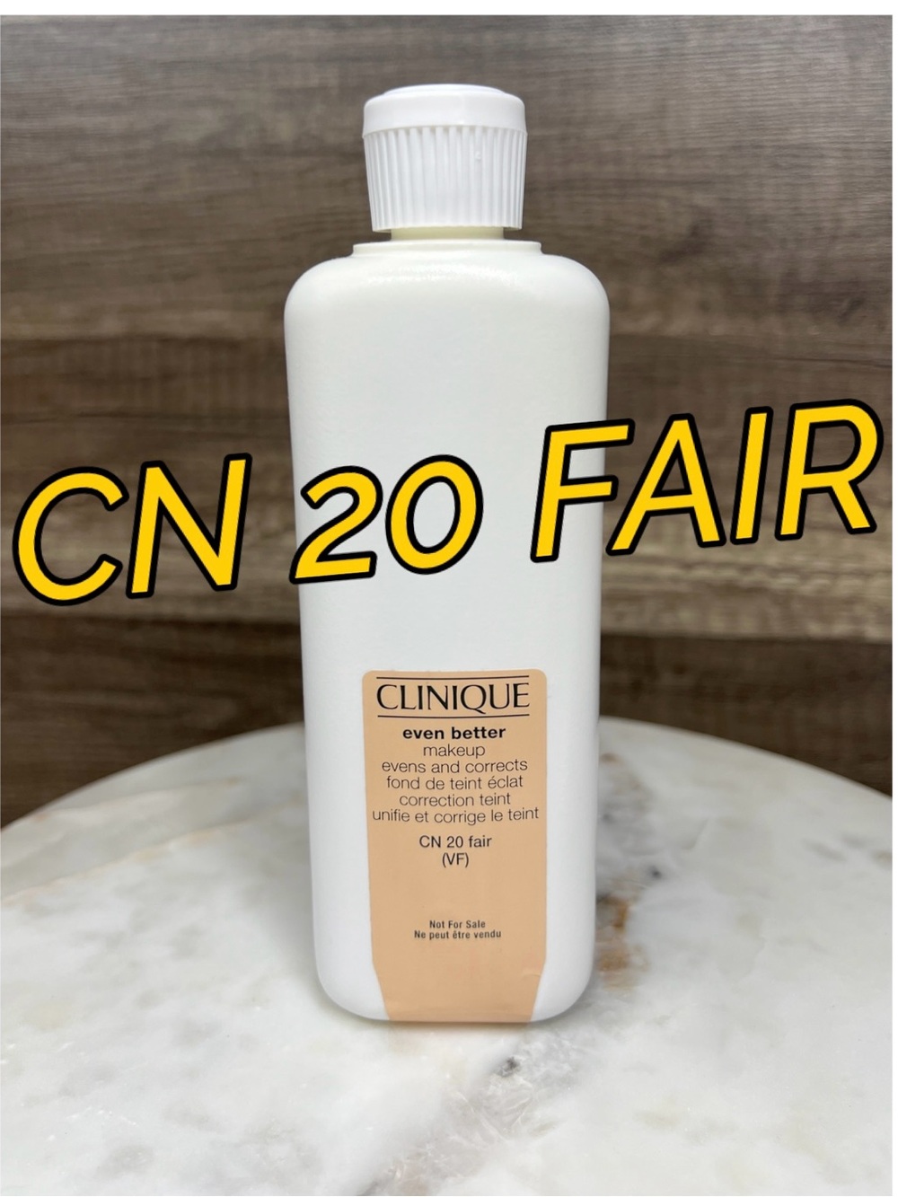 Clinique Even Better Makeup Evens and Corrects Foundation CN 20 Fair  - NEW